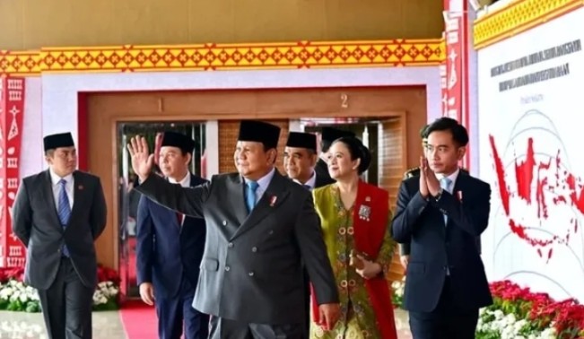 Ketua DPR Puan Maharani, Presiden RI Prabowo hadir di sidang tahunan MPR RI. [Instagram]